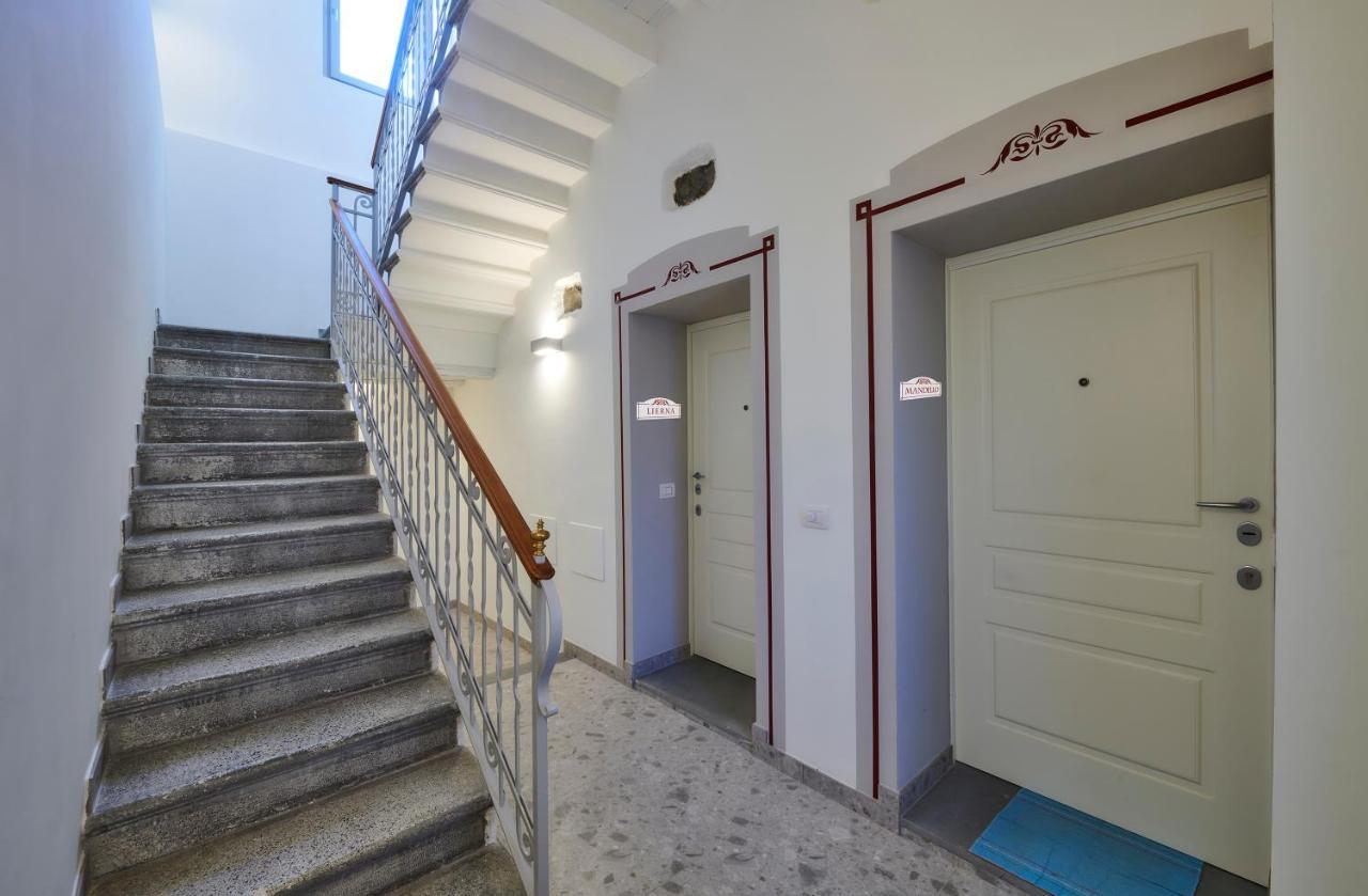 Villa Liberty Lecco Esterno foto